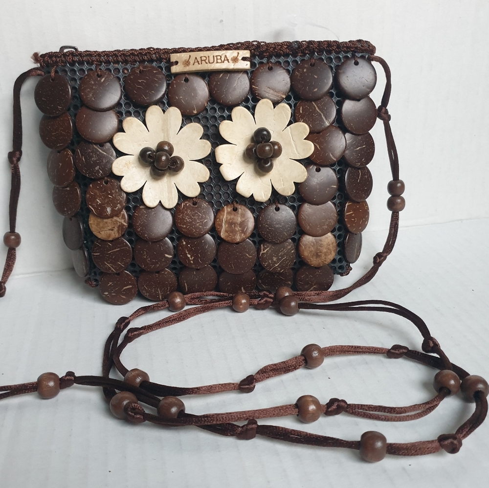 Aruba Natural Brown Coconut Shell Floral Top Zipper Small Bead Crossbody Handbag